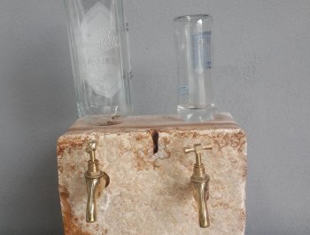 Stone Dispenser
